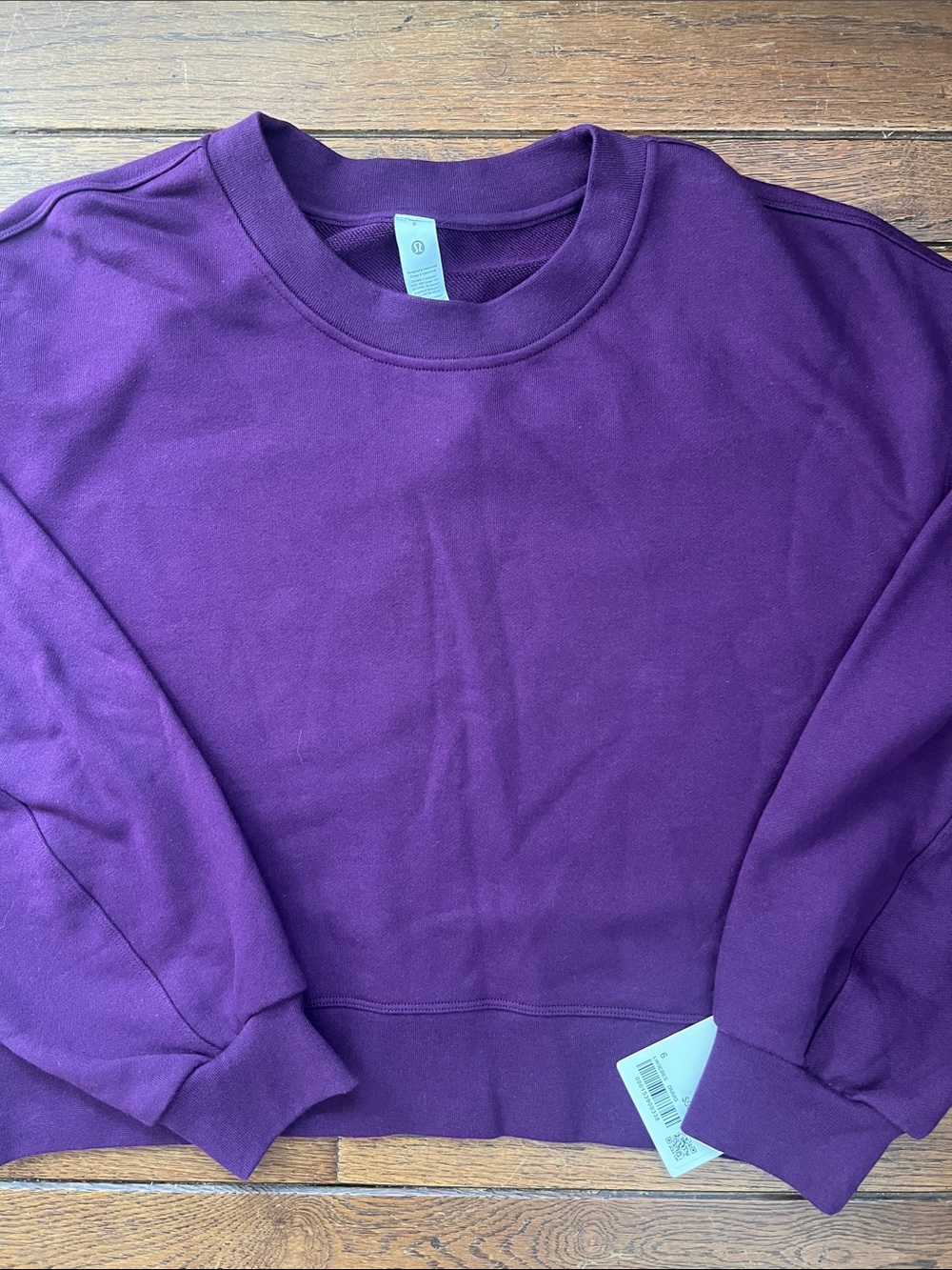 Lululemon Dramatic Magenta Perfectly Oversized Sweatshirt Size 6 NWT